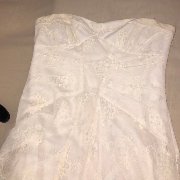 BCBG slightly off white prom/wedding dress - Picture 7 of 14